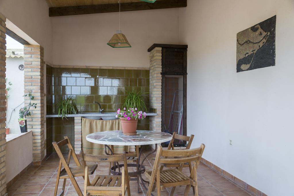 Gasthaus Casa La Tora Deltebre Exterior foto